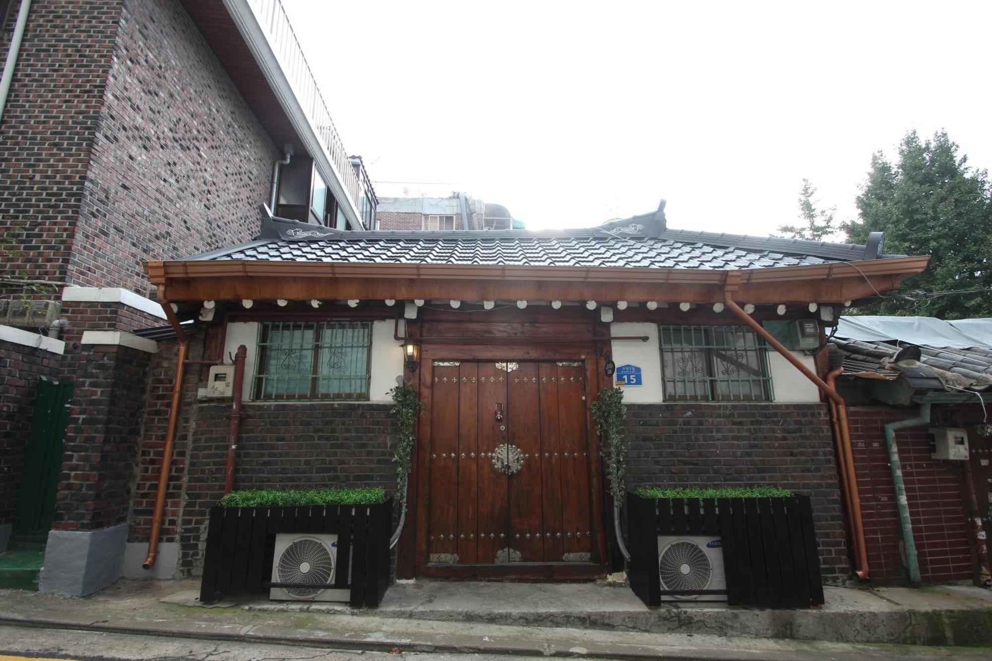 Icos Guesthouse 1 - Female Only Seúl Exterior foto